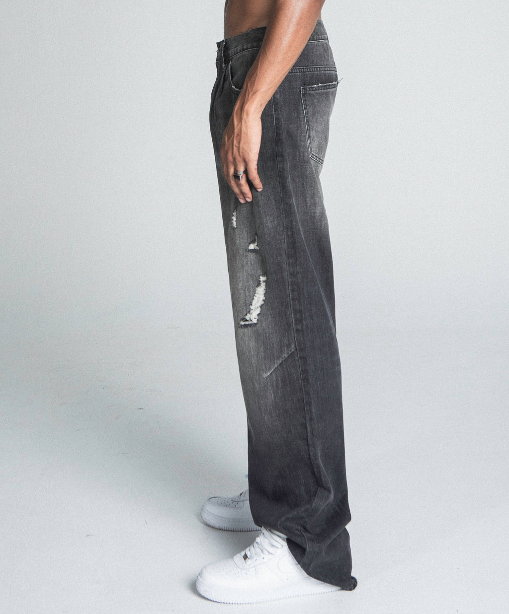 AJ09B-2 JEANS BAGGY NOIRS DÉLAVÉS