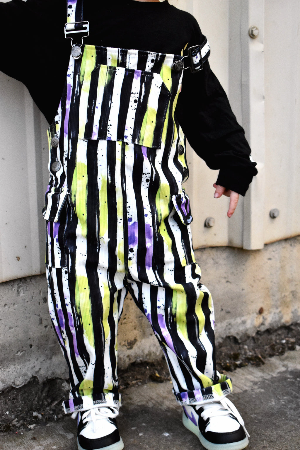 Mono de poción de bruja