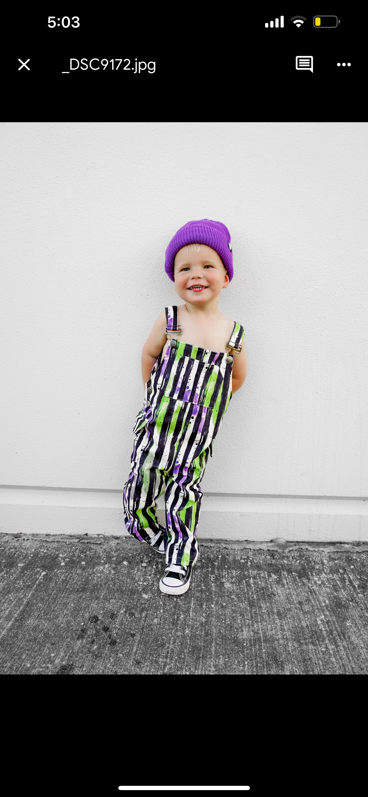 Mono de poción de bruja