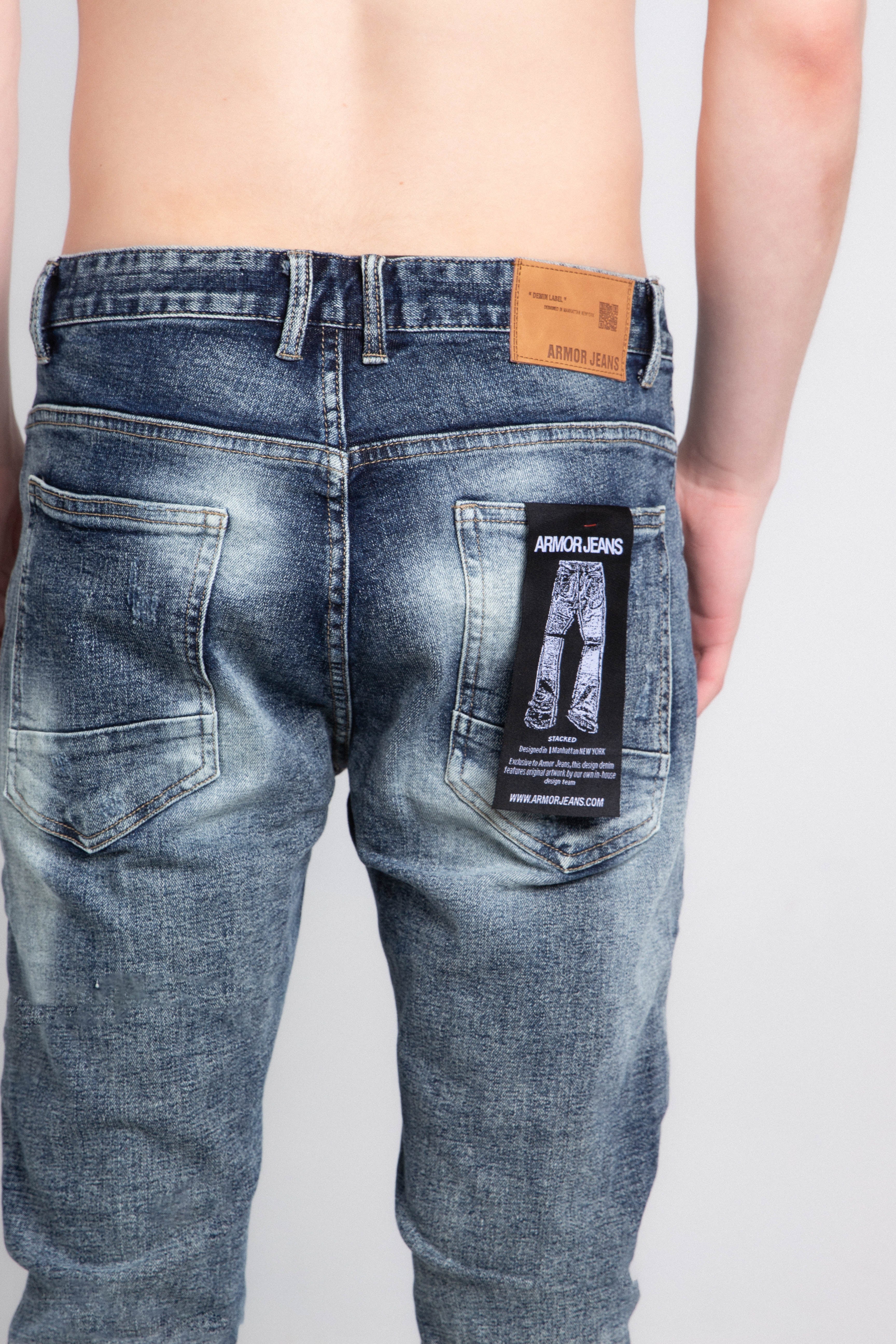 A401 DARK FADED DISTRESSED SKINNY JEANS