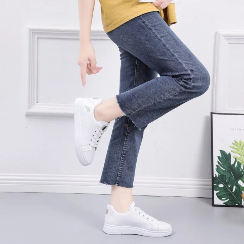 Shoes 2025 Women Running Spring Autumn Fashion White Breathable Embroidered Flower Lace-Up Casual Sneakers Zapatos De Mujer