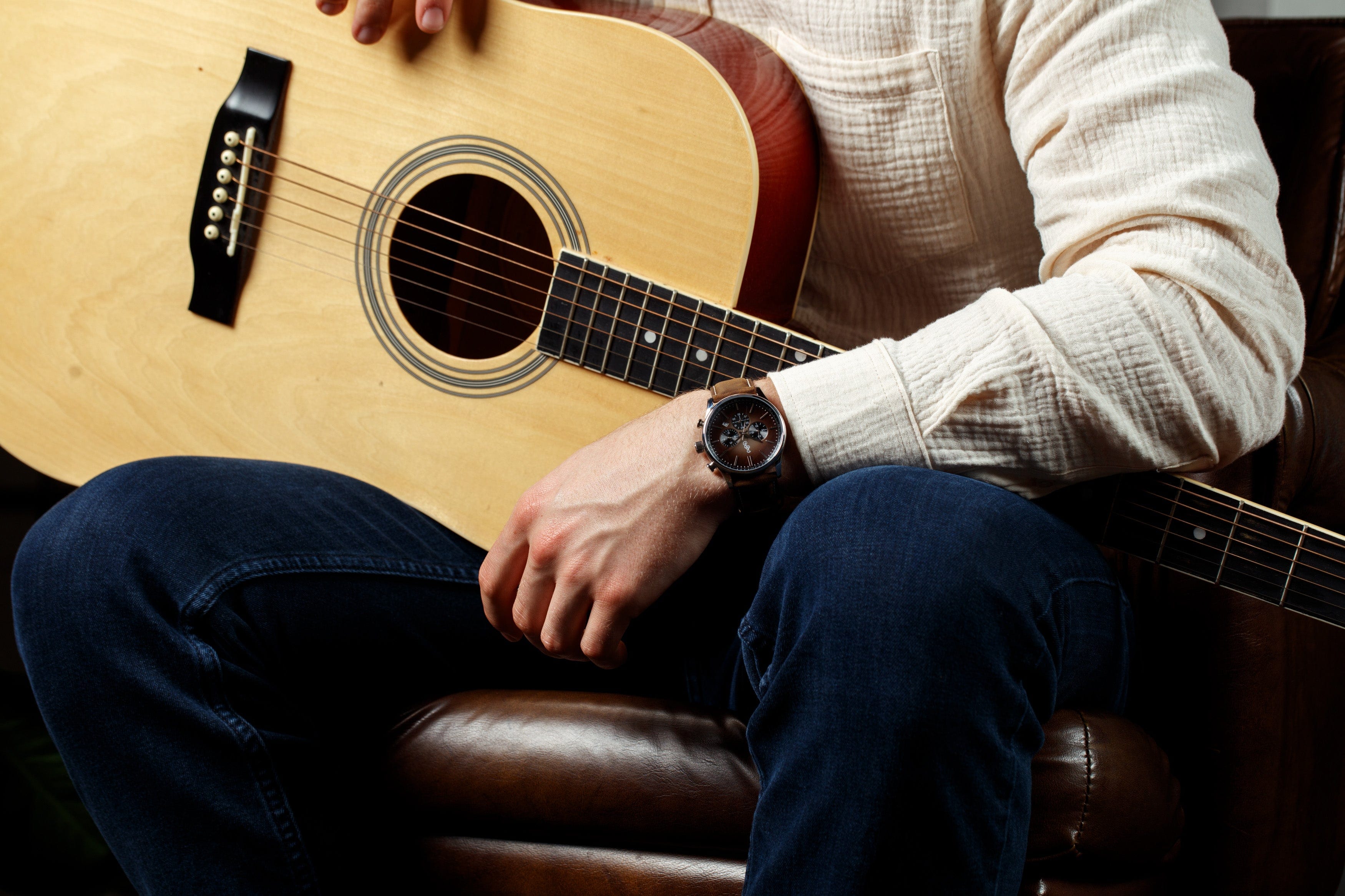 Cronógrafo retro marrón